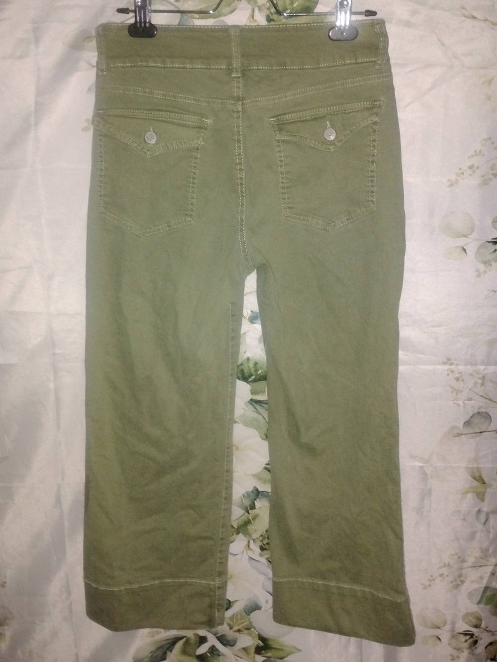 ($3Bundled) Green Cropped Jeans